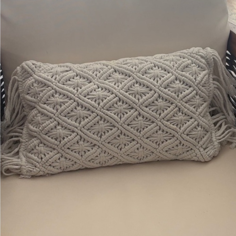 Cream Macrame Decorative Pillow